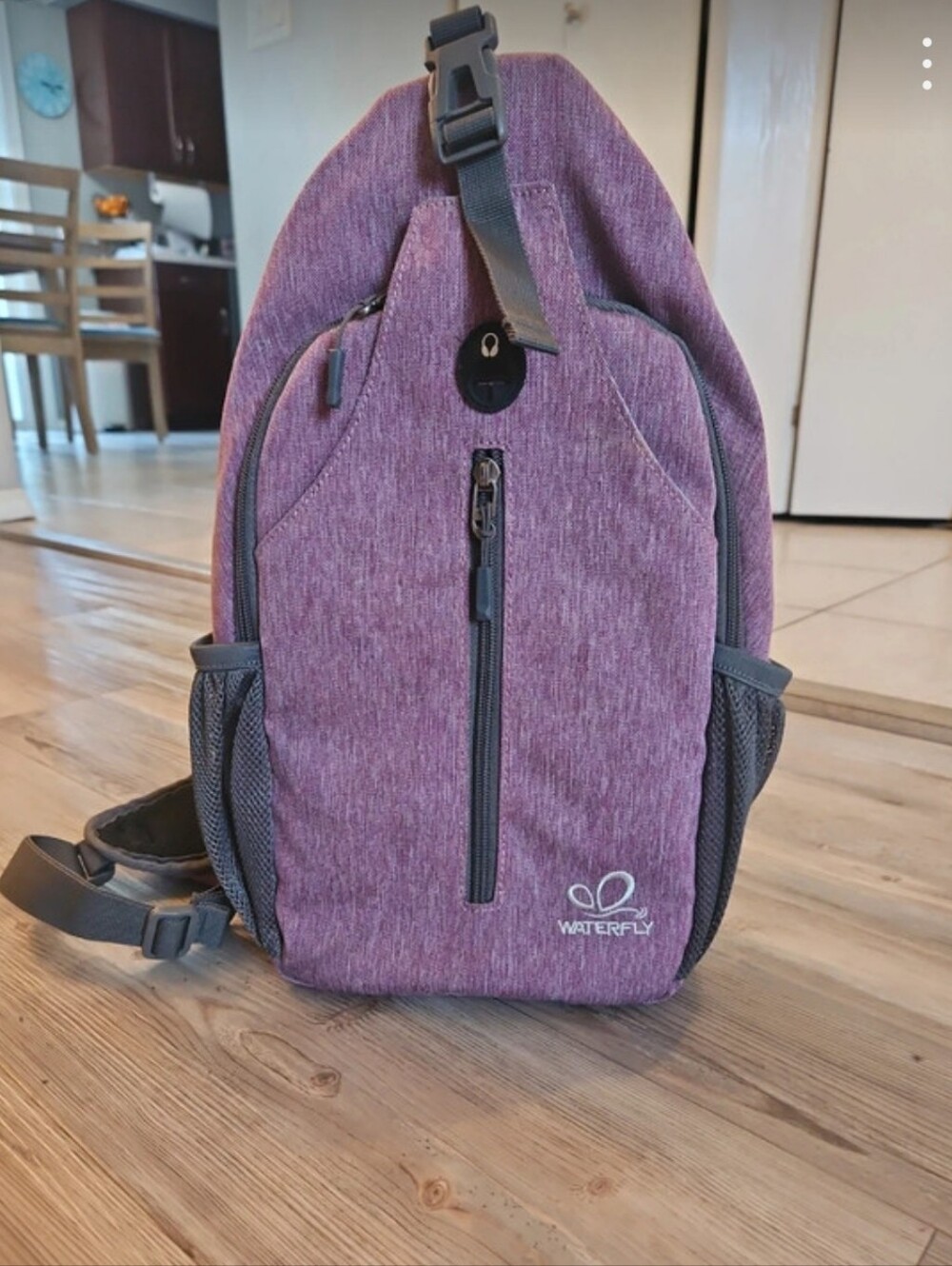 EUC Like New Waterfly Classic UltraLight Crossbody Sling Backpack – Heather Purp